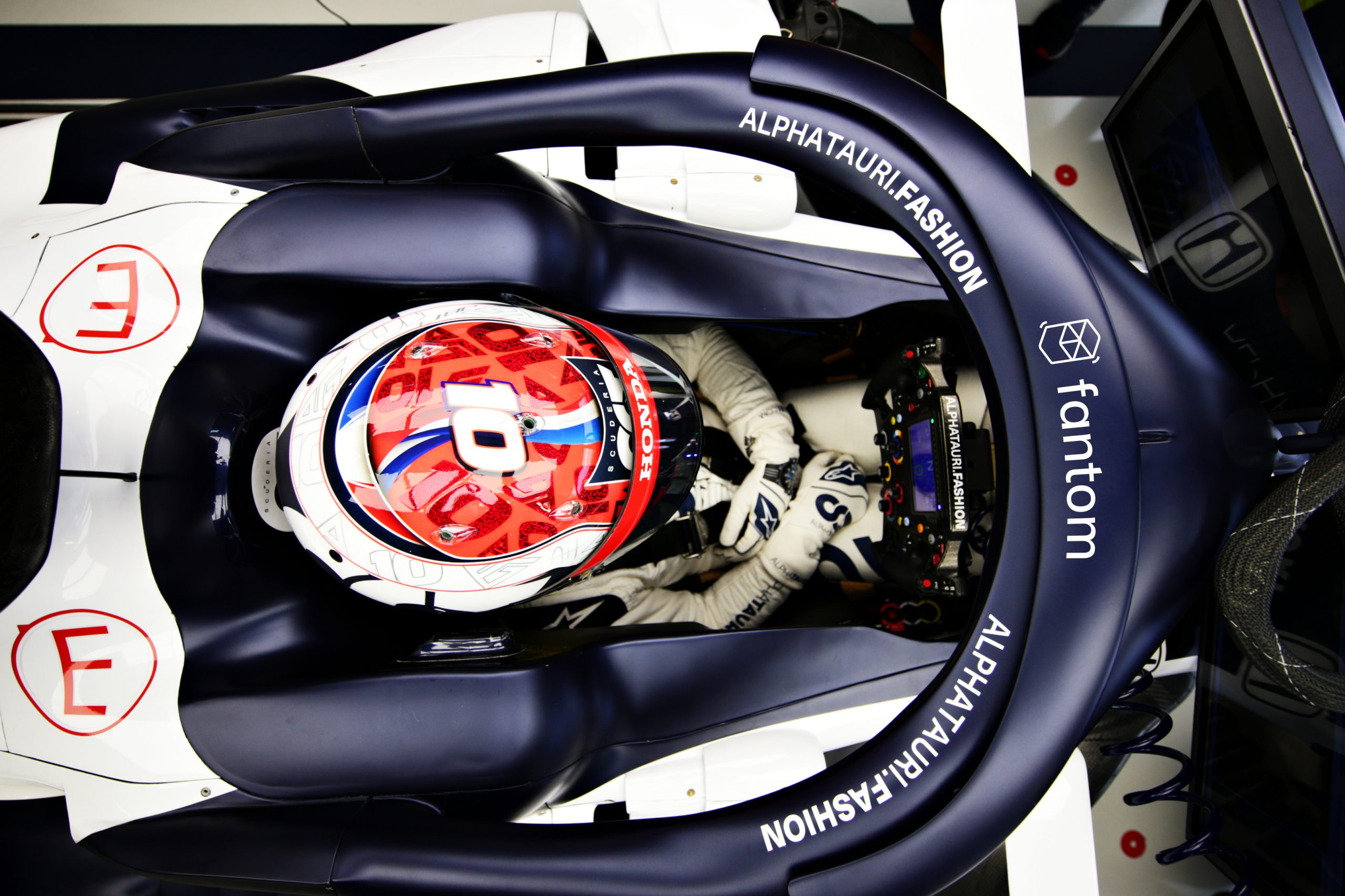 Lif3 Formula 1 sponsorship 5